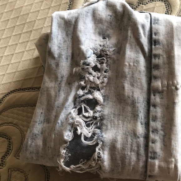 Jeans - Picture 3 of 3